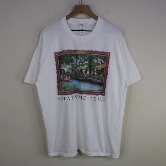 Vintage Y2K San Antonio Texas Riverwalk Art Scene T-Shirt‎ XL Graphic White