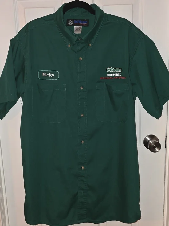 Short-Sleeve Button-Down Work Shirts (2) in Dark Green