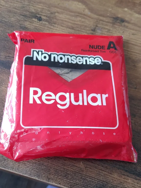 NWT Sz A No Nonsense Regular Nude Colored Pantyhose