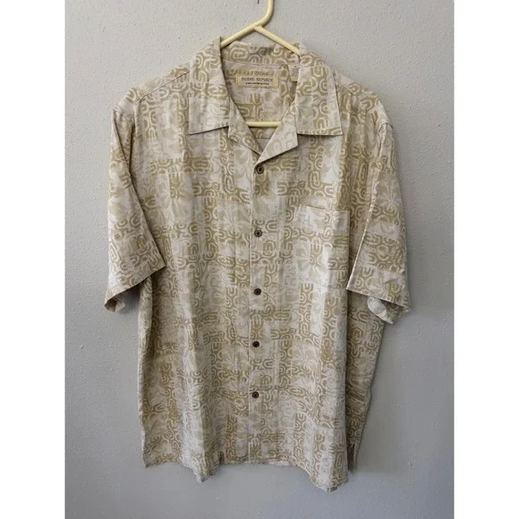 Island Republic Mens sz XL Silk Rayon‎ Blend Camp Shirt Tribal resortwear beach