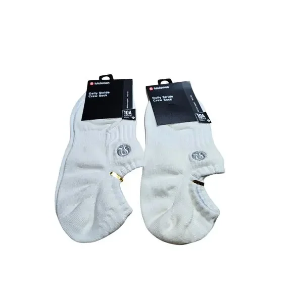 LuLulemon Womens Daily Stride Ankle Crew Socks two pairs large White