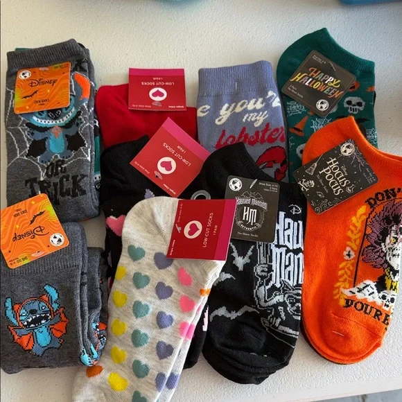 Disney Women’s Fun and Vibrant Socks Set