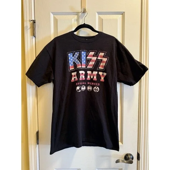 Kiss Army Official Member T Shirt‎ Size Large, Black Short Sleeve