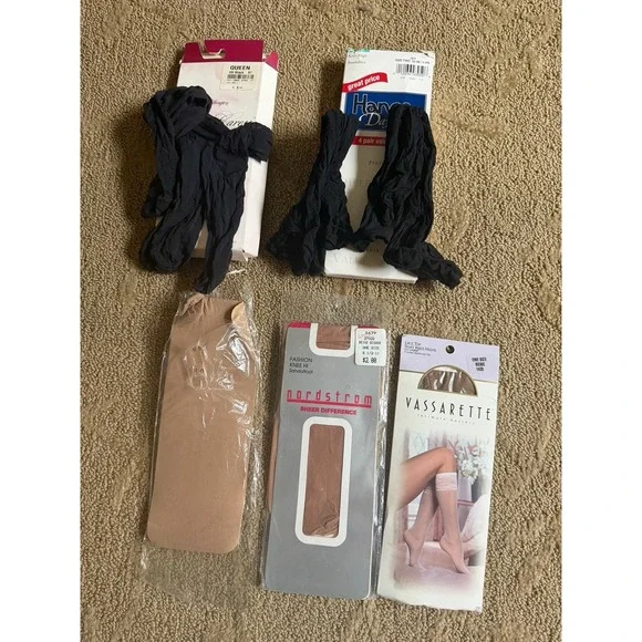 Lot of 7 Vintage Knee High Sheer Sock Black Jet Sandalfoot Nude Vassatette Hanes