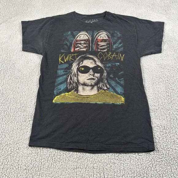 Kurt Cobain Shirt Mens Small‎ Black Portrait Sneakers Graphic Band Tee T-Shirt