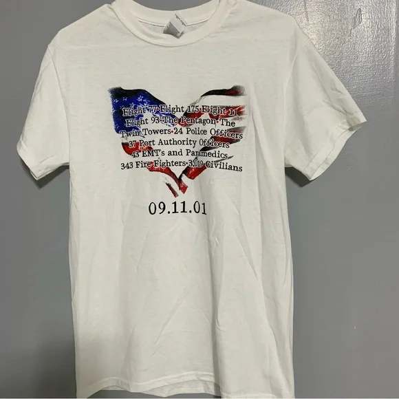 vintage t-shirt from‎ the tragedy of 09.11.21 size S