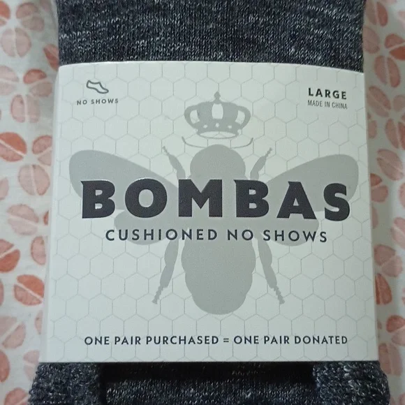 Bombas 4 Pack Women's Large No-Show  Cushioned Socks