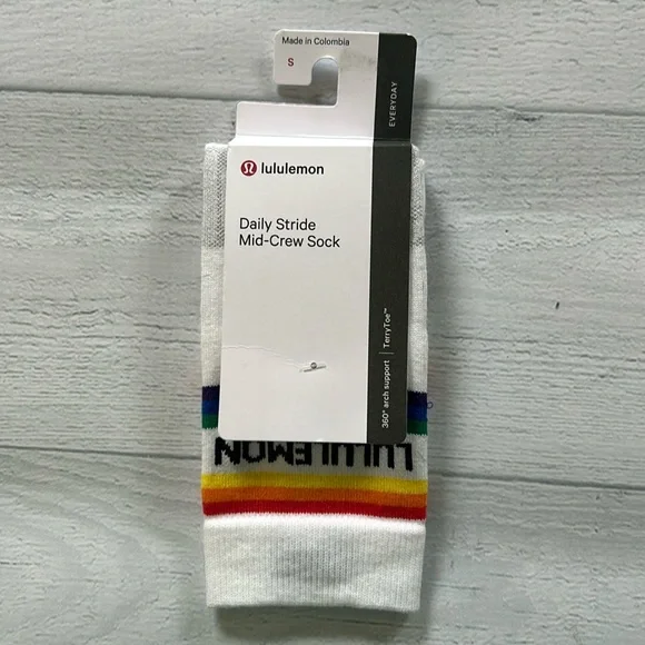 Lululemon Daily Stride Mid-Crew Sock Sz S NWT‎