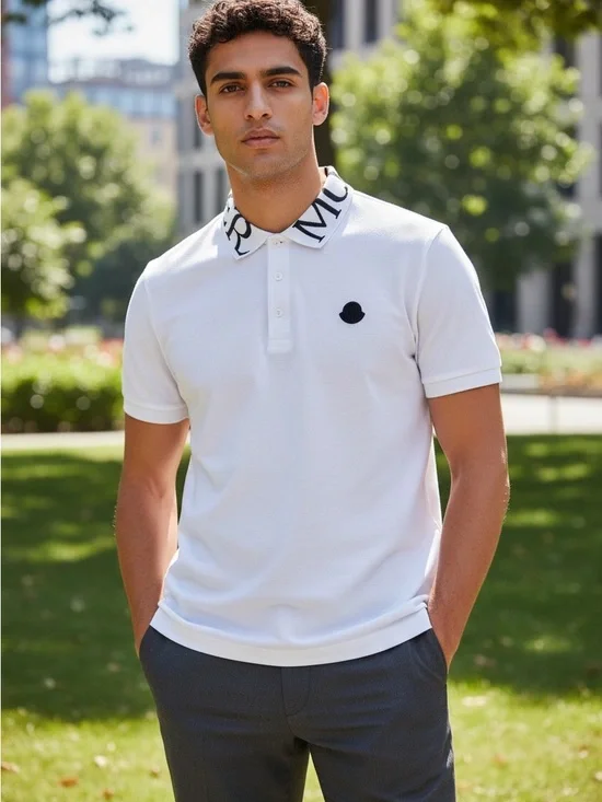 Men's moncler White Polo Shirt with Contrast Logo Collar