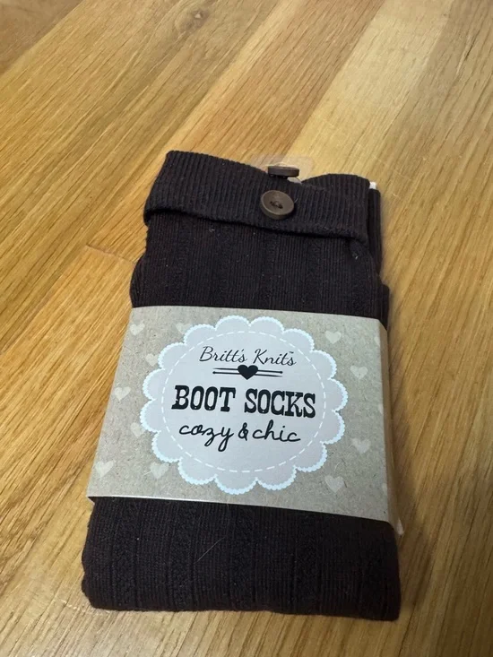 Britt’s Knits NEW Brown Button Detail Boot Socks - One Size Fits Most