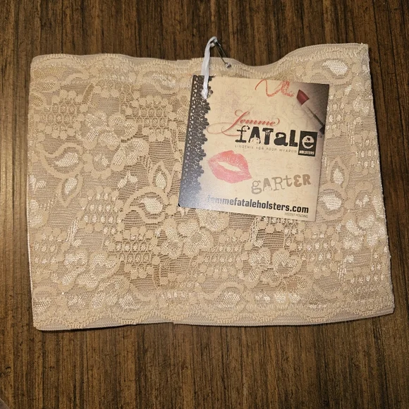 Femme Fatale Holster Garter, Tan, Sz M 18-19