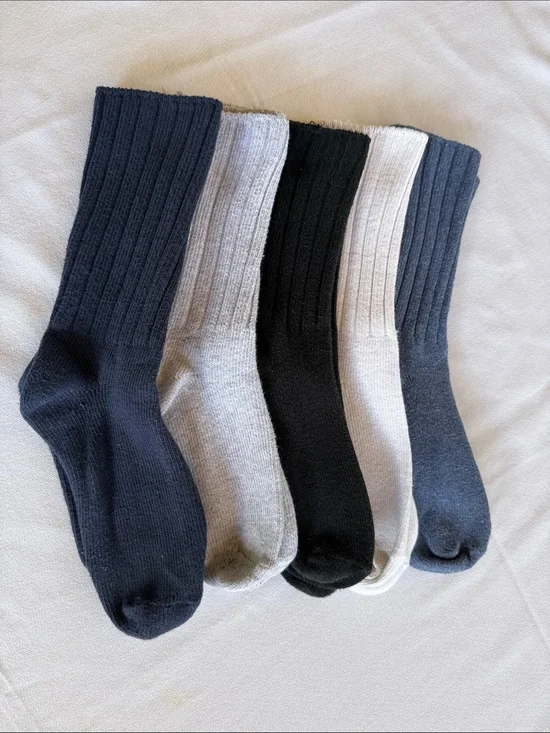 Classic Ribbed Ladie’s Crew Socks - Multi-Pack (Black, Gray, Light Gray, Navy)