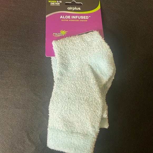 Airplus Aloe Infused Socks -‎ Light Blue