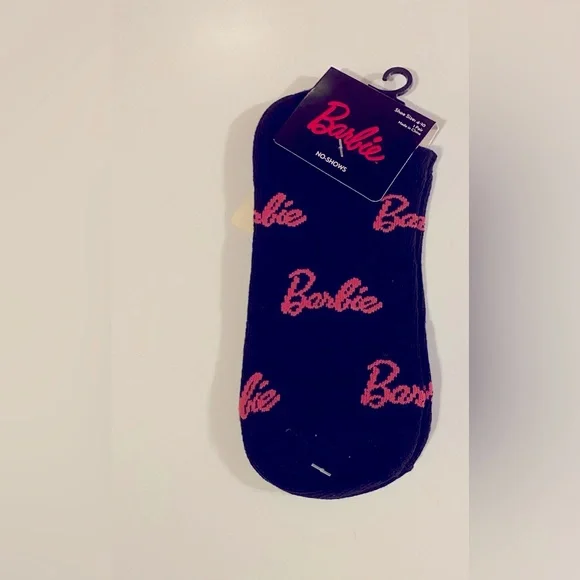🔴Fun Novelty Featuring Barbie Socks