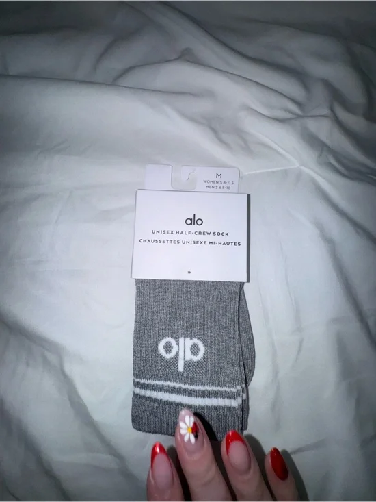 ALO Yoga Unisex Half-Crew Socks - Grey/White