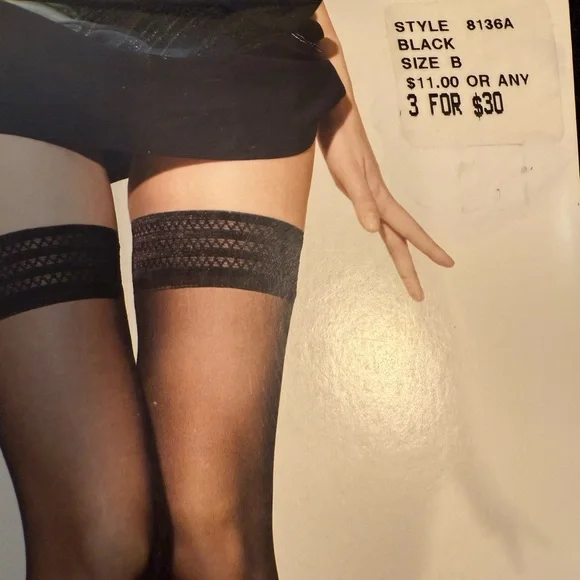 NEW NORDSTROM Diamond Band Thigh High Sheer Stockings BLACK SIZE C‎  NWT #8136A