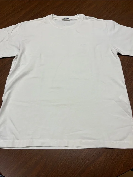 Men's Kith White Crewneck‎ T-Shirt, size medium