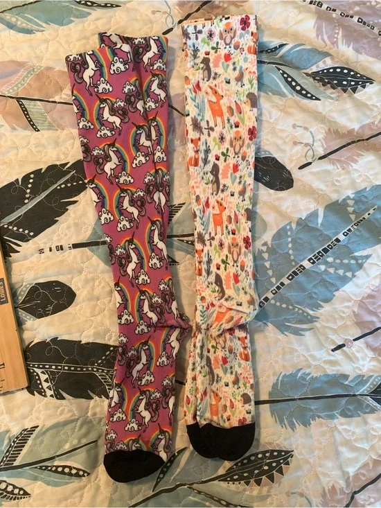 Women’s/junior’s compression socks
