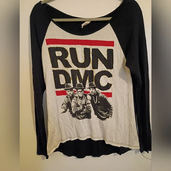 Y2K RUN DMCW  Women's Graphic Long‎ Sleeve Shirt - Black and White Sz L