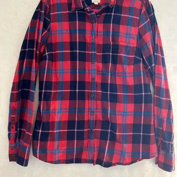 J.Crew red and blue plaid button-up‎ shirt Size M
