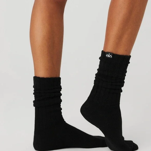 NWT Alo unisex scrunch socks in black size medium