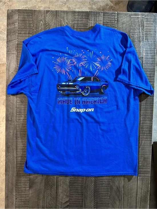 Snap-on Classic Car Graphic T-Shirt in Bright Blue with Fireworks