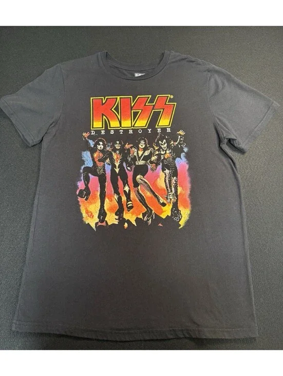 Used KISS Destroyer T-Shirt Size L.  In Great Condition.