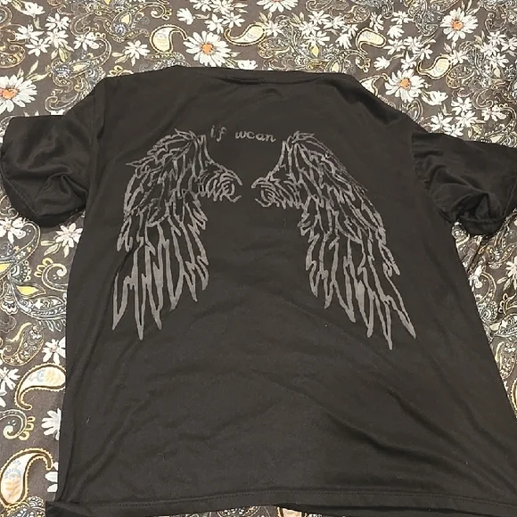 ❤️10/$40 Black T-Shirt with Wing Design