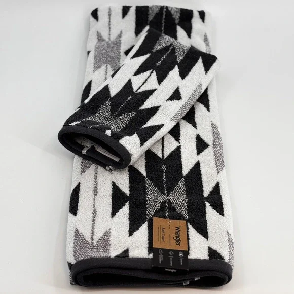 Wrangler Bath & Hand Towel  28x52 Black White Geometric Southwestern Cotton NEW