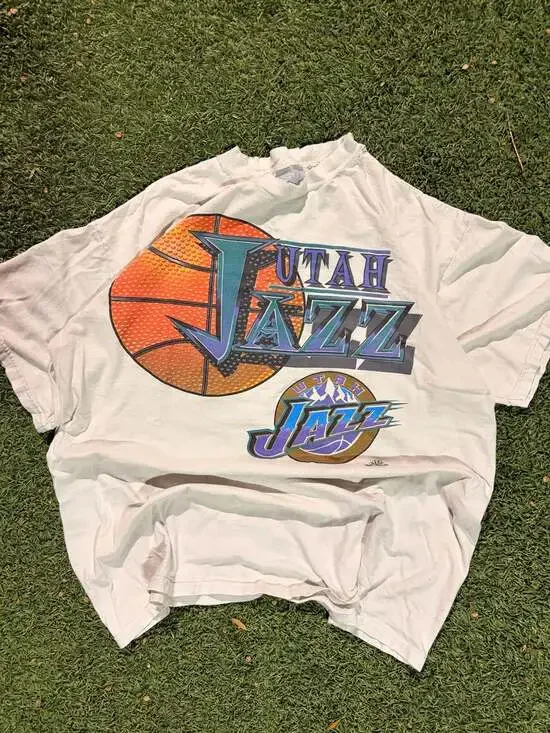 Vintage 1990s Utah Jazz NBA Graphic T-Shirt White XL Tultex