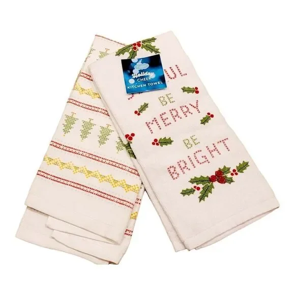 Vintage Set of 2 CHRISTMAS Kitchen Towel Holiday NWT‎