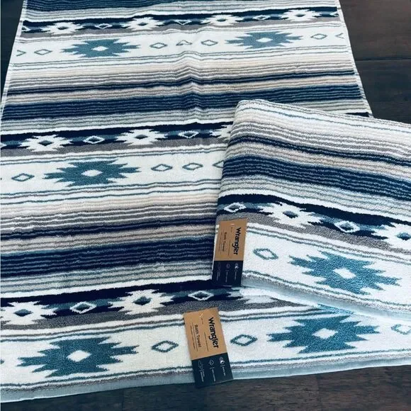 Wrangler 2-ct Western Aztec Blue Tribal Boho Bath Towels Set