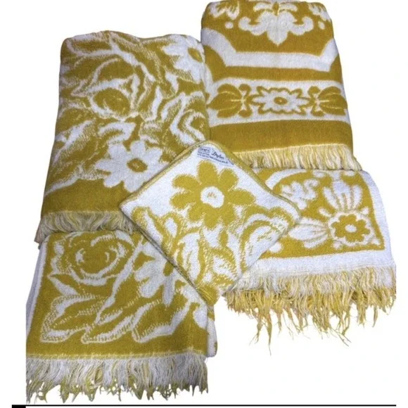 Sears Drylon Vintage Towel Set 5 pc Yellow White Floral Fringe Cotton Rayon USA