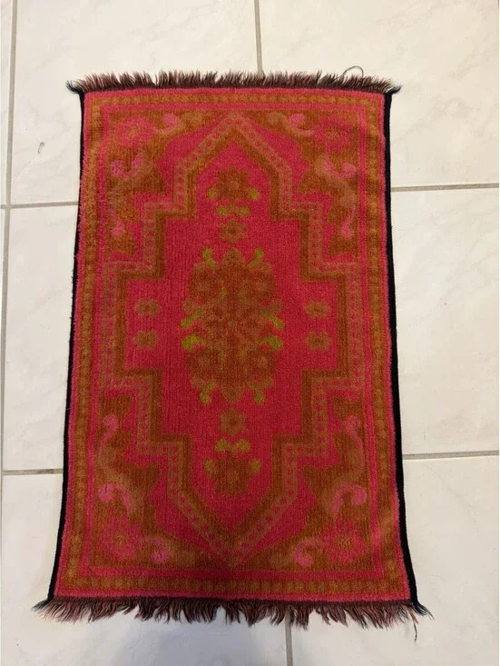 Vintage Cannon Royal Family MCM Hand Towel  27”x16”