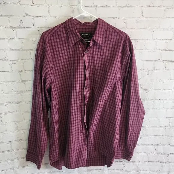 Men's Eddie Bauer longsleeve button-down shirt, size Large