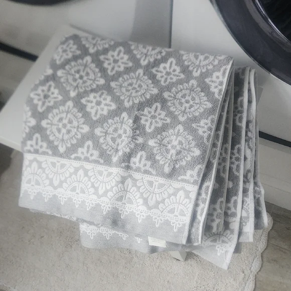 Pottery Barn Gray and White Decorative Towels (2)
