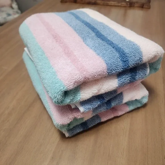 2-Vintage  Dundee-home design  Pastel Striped Bath Towels 27