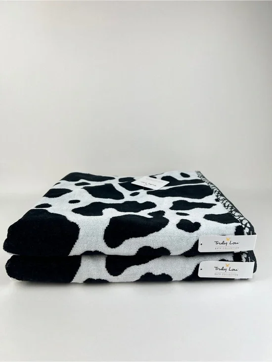 Truly Lou Black & White Cow Print Bath Towels Soft Velour Cotton 2 Pc NEW
