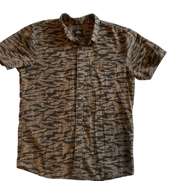Rip Curl Mens Button Down Shirt Medium Brown Black Tiger Camo Short‎ Sleeve
