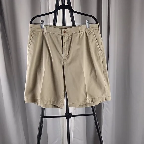 Izod Saltwater Stretch Men's Cotton Spandex Tan 4 Pocket Shorts Size 34