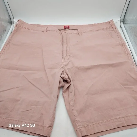 Levis‎ XX Chino Standard Taper Shorts Mens 42 Pink Stretch Cotton 85229-0058