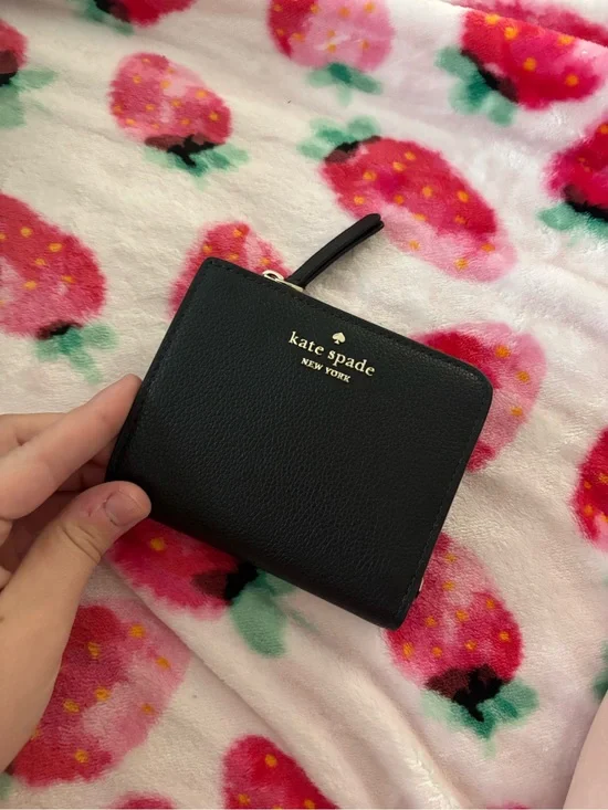 kate spade Black Zip Around Leather Card Holder Wallet