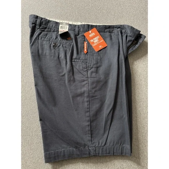 Dockers Classic Fit Men's Maritime Blue Shorts Flat Front Chino Cotton Size 40‎