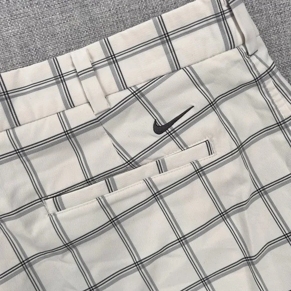 Nike Golf Core Plaid Shorts Men 38 White‎ Gray Windowpane Preppy Ivy Prep