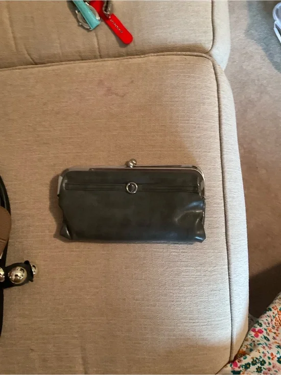 Leather Kiss-Lock Clutch Wallet - Charcoal