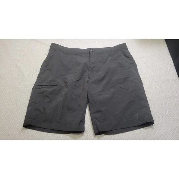 The North Face Paramount Trail Shorts Mens 38 Gray‎ Nylon Cargo Hiking Belted