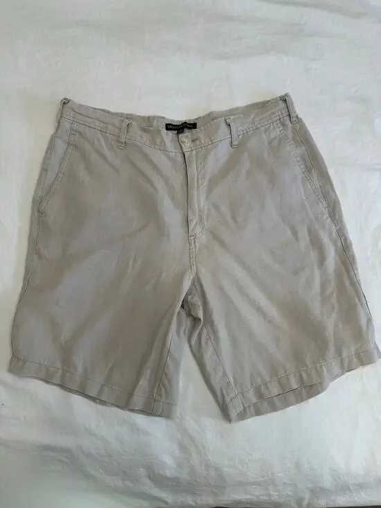 Saks Fifth Avenue Mens Prepp Shorts Size 34 Beige Flat Front Casual
