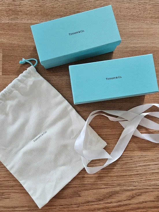 Tiffany & Co. Blue Jewelry Boxes and Pouch Set