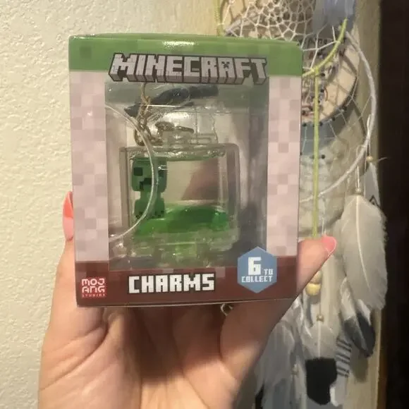 New Minecraft Series 2 Charms Creeper 2.5-Inch Backpack Hanger. Viral Keychain