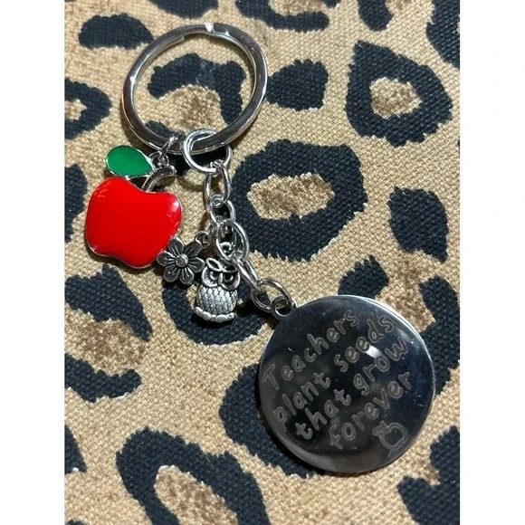 NEW Silver Teacher Keychain - Teachers Plant‎ Seeds That Grow Forever, Round
